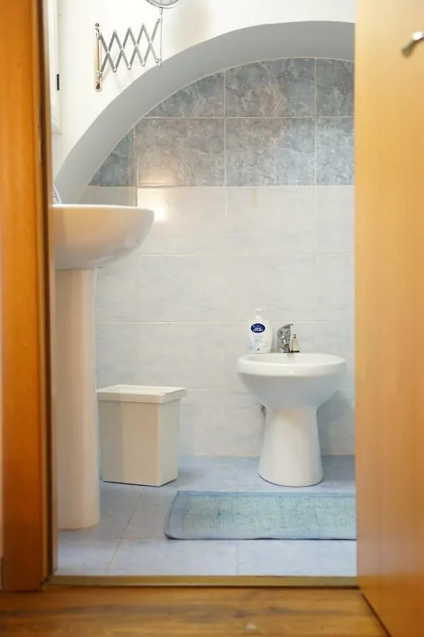 Catania Globetrotters - Cnt ! Apartment 0*,  Italy